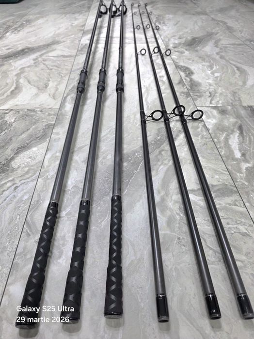 SET 3 Lansete FL LEGEND CARP 3.90 m 3.75 Lbs 2 tronsoane Model nou 202