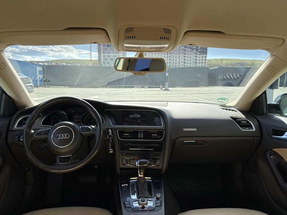 Vând Audi a5 Facelift