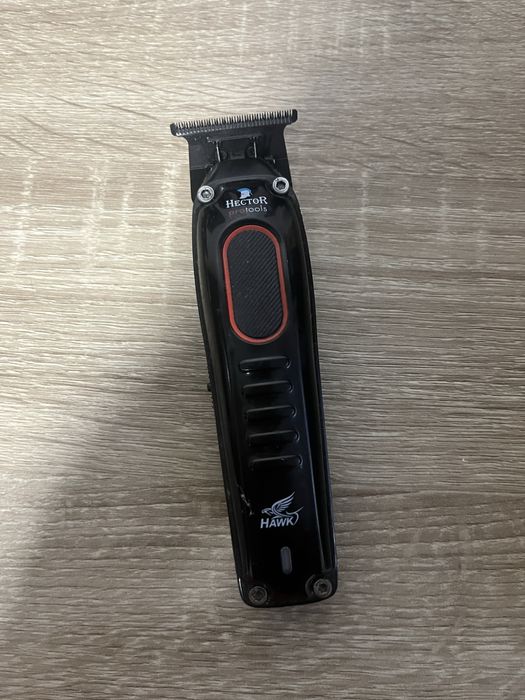 Hector Hawk Trimmer, aproape nou.