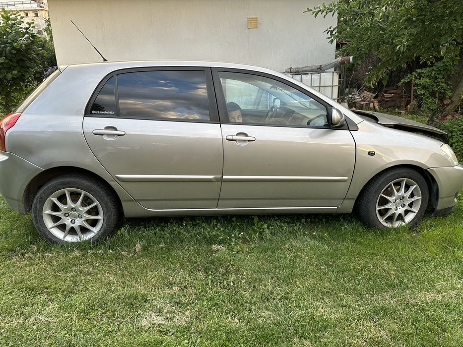 Toyota Corolla E12 T-sport