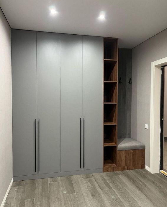 ПРИХОЖИ и гардероб