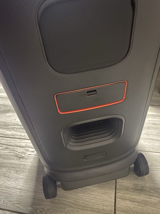 Jbl partybox 520 cu baterie