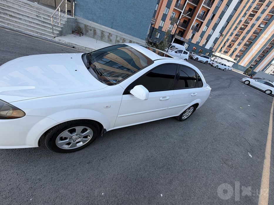 chevrolet Gentra AT