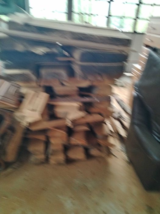 Орех сух изсушен дървен материал набичен Пловдив