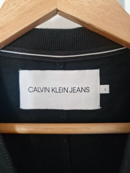 Страхотен мъжки суитчър CALVIN KLEIN PARIS  размер L