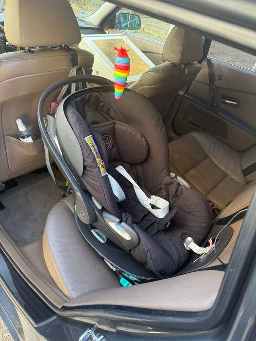 Cybex Priam Platinum + Scoica