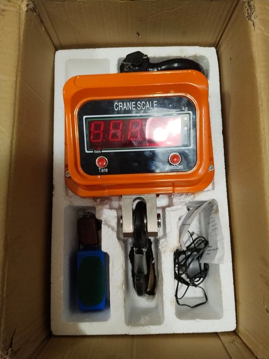 Крановые весы на 3 тонны.