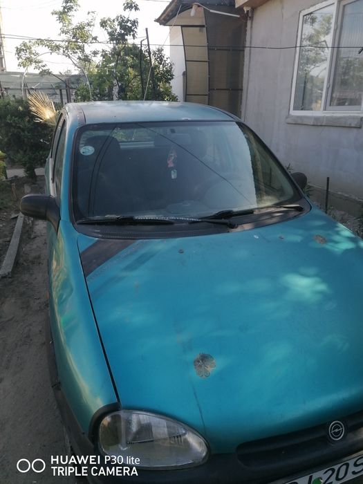 Vând Opel corsa b