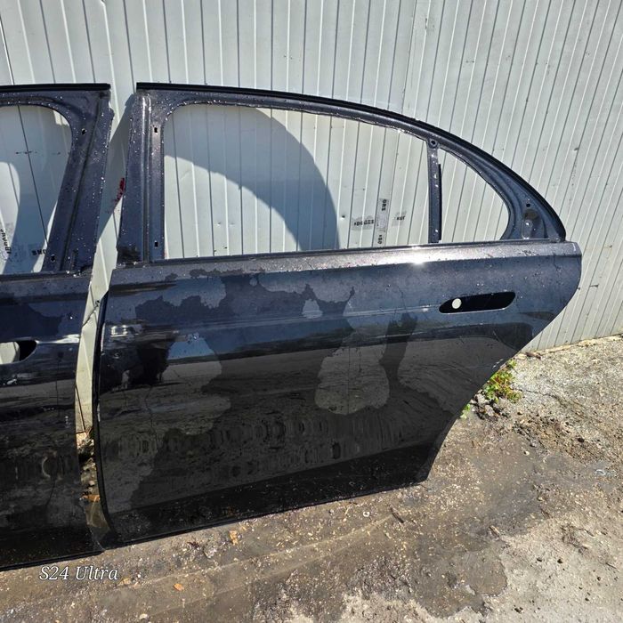 лява врата Mercedes S-class W223