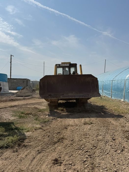 Продам бульдозер чтз б 10м