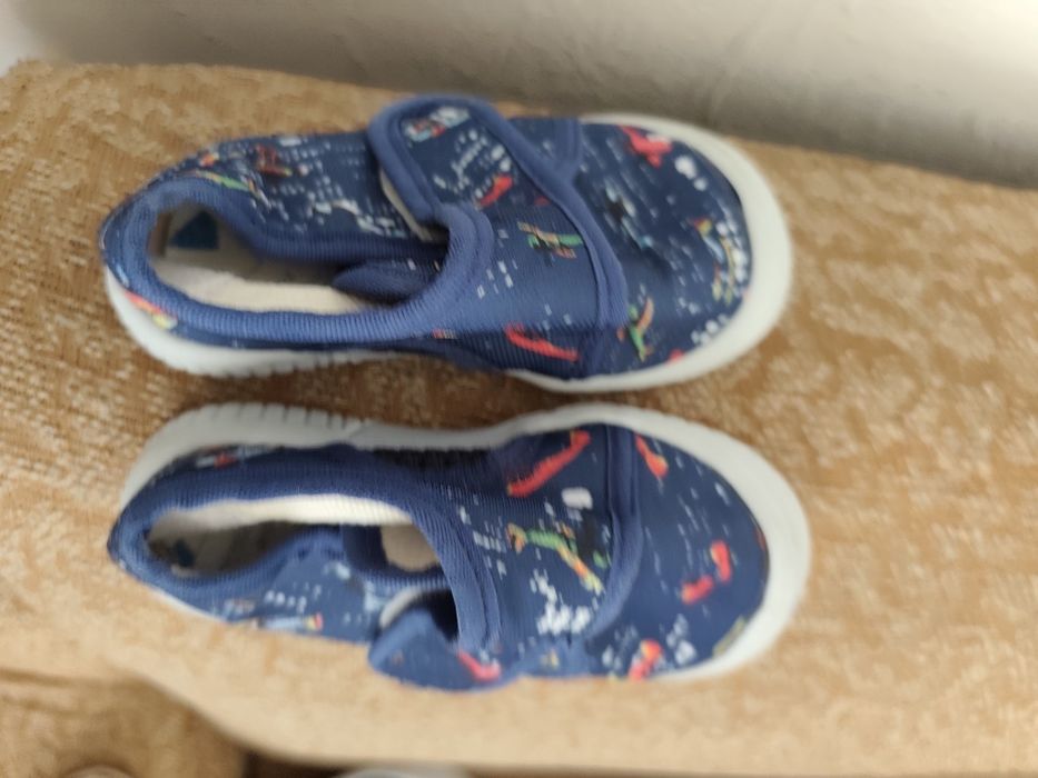 Сандали  за момче Adidas.