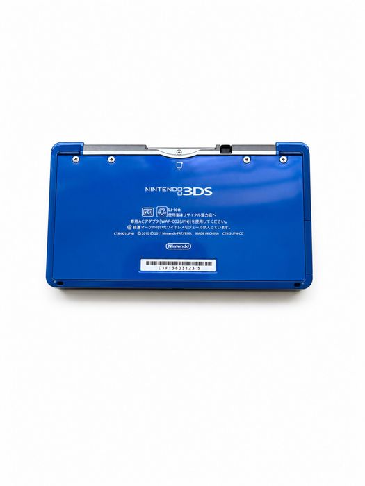 Nintendo 3ds blue