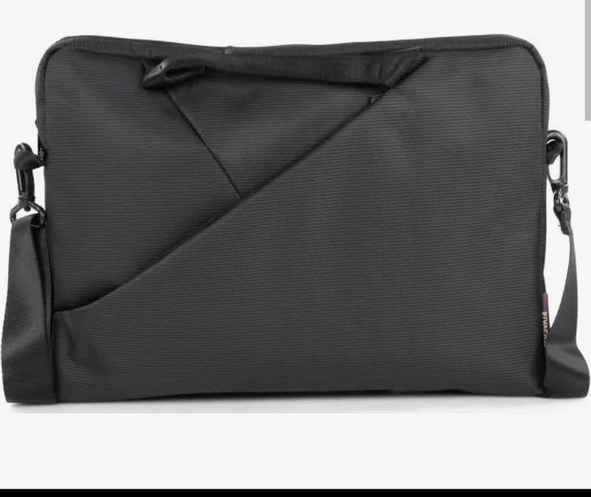 Geantă noua Laptop 14 15 15.6" RivaCase Slim  neagra Nefolosită Riva