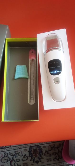 Продам скрабер для лица