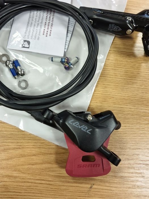 Нови  Комплект карбонови SRAM Level Ultimate Disc Brake