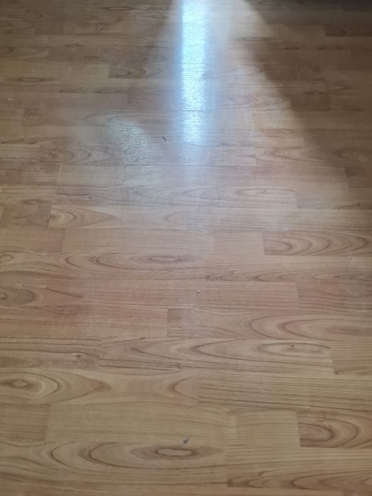 Продам старый ламинат