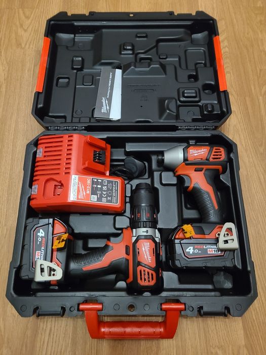 Milwaukee Set Autofiletante :  Percutie si Impact  + Flex(polidisc)