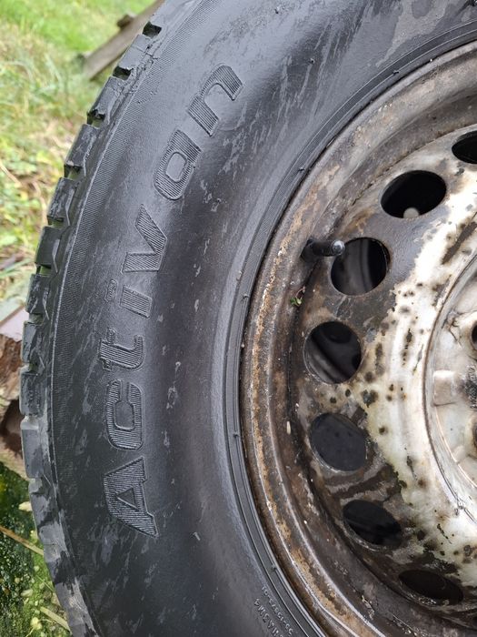 Jante cu cauciucuri C Mercedes