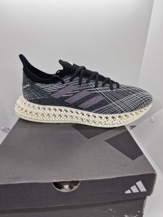 Adidas 4DFWD X Strung nr. 39 1/3,40,40 2/3