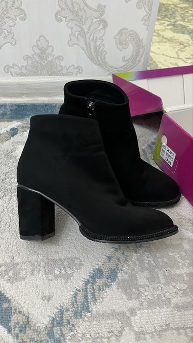 Продам осенняя обувь