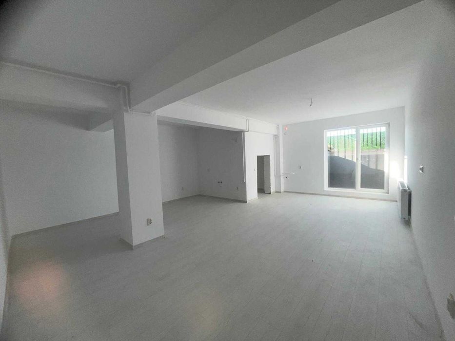 Apartament 2 camere  OTOPENI-Str.Avram Iancu. Direct Dezvoltator