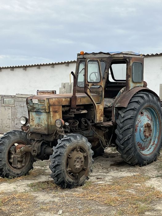 Трактор  т-40 + косилка,грабл