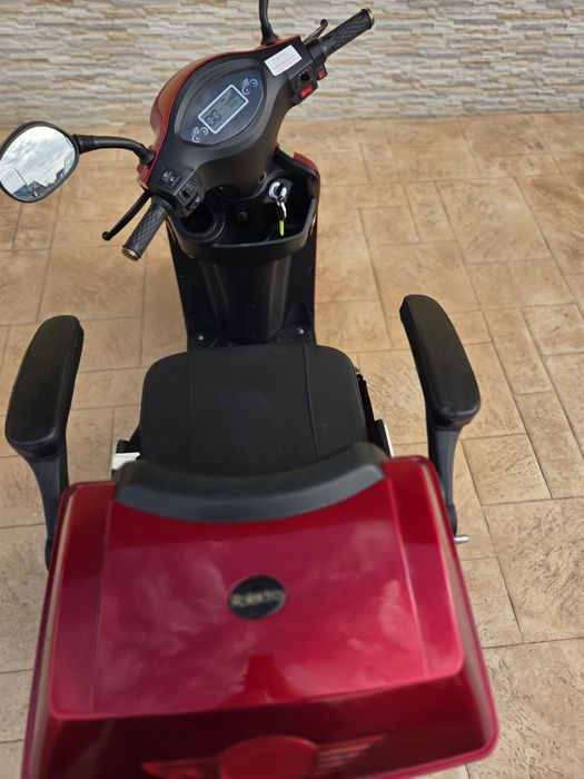 Scuter Electric  Rolektro