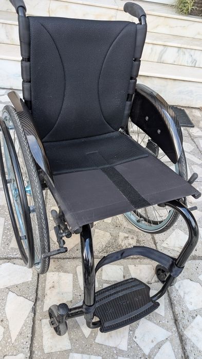 Carut carucior scaun rulant activ Kuschall K handicap dizabilitati
