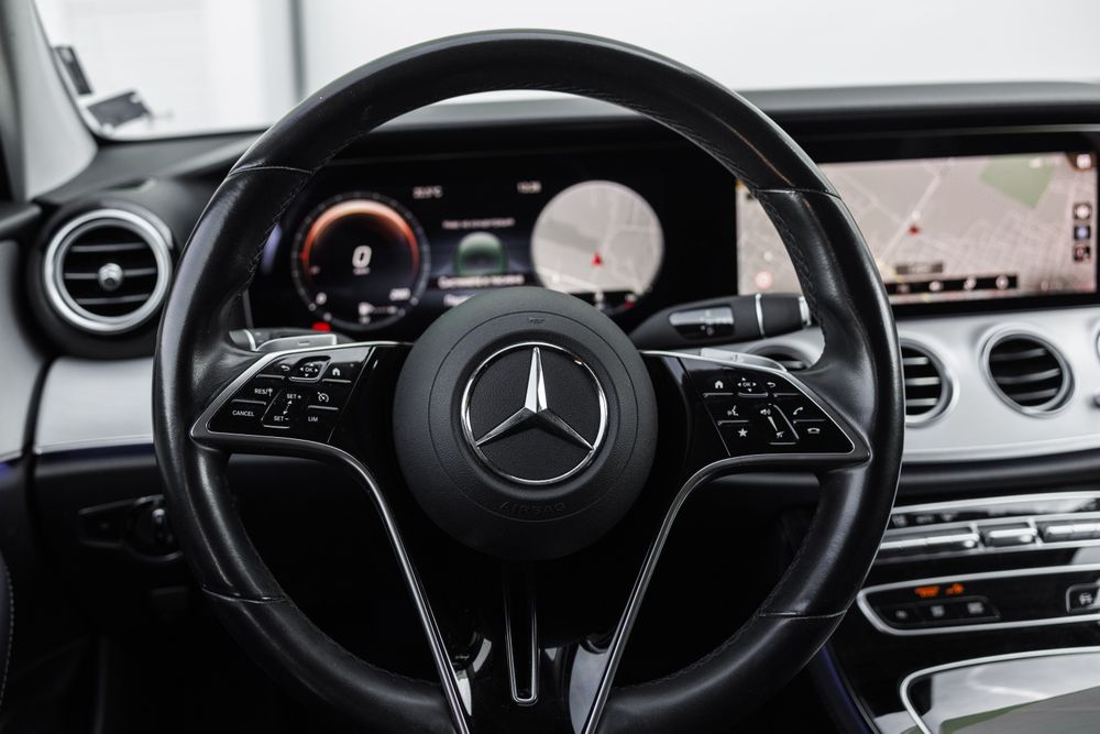 Mercedes E220 Силър Стар Реални 55 хил. км Пълна история Лизинг