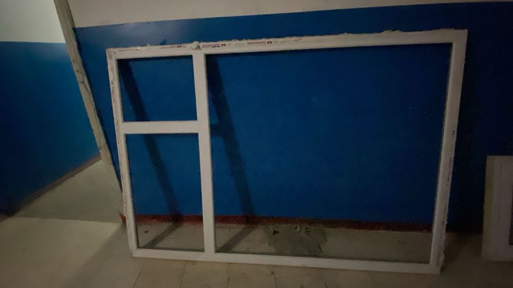 Дверь и окон пластик