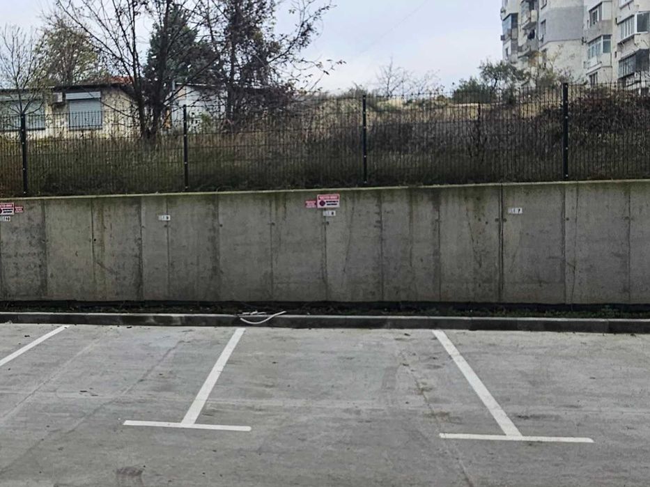 Дава се под наем Гараж / Паркомясто в Варна, Възраждане 1 - 13 кв.м за 99.45 € - Снимка #2