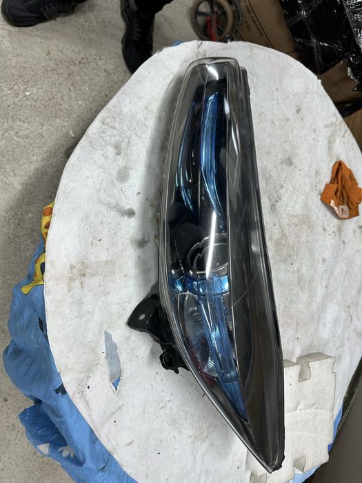 Far stânga renault zoe.cod:1el010912-01.