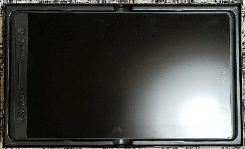 Графичен дисплей таблет HUION Kamvas Pro 16 GT-156