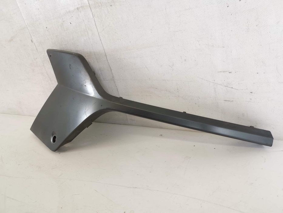 Рено Острал / Renault Austral Оригинална долна дясна решетка в добро с