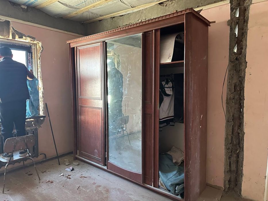 Mebel sotiladi holati yaxshi