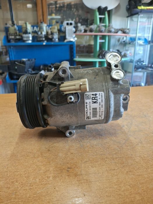 Compresor aer condiționat Opel Astra H G  Zafira B 1.4 1.6 2.0 Benzina