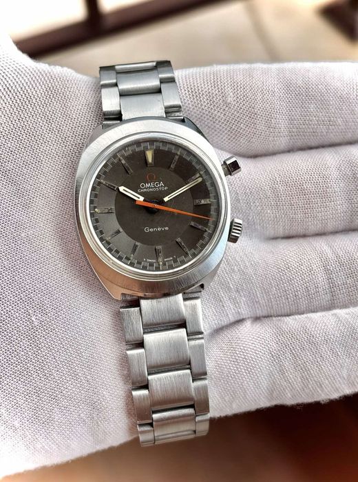 Механичен часовник Omega