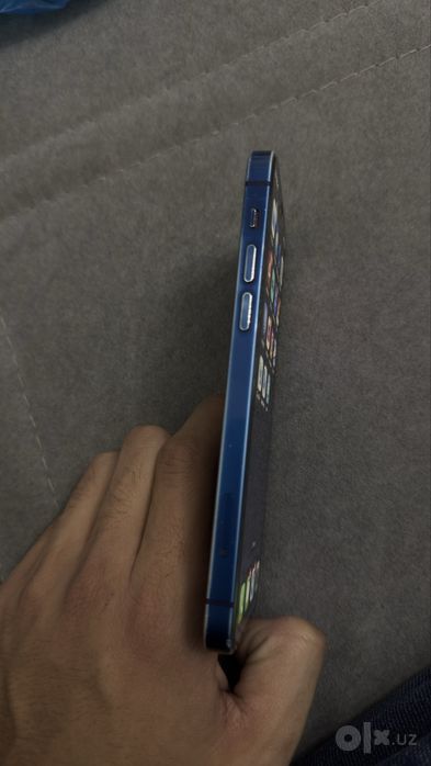 Iphone 12  blue 64gb