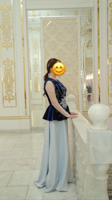 платье на Узату в отличном состоянии