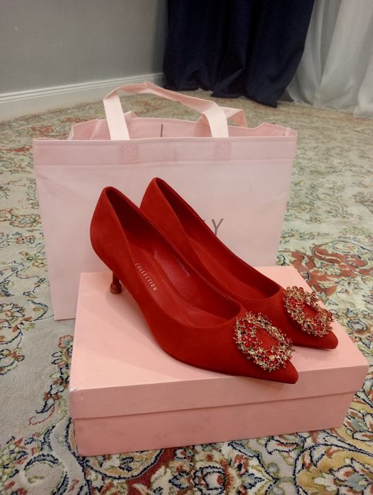 Новые туфли от бренда josiny.