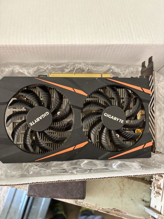 Видео карта RX560 4gb