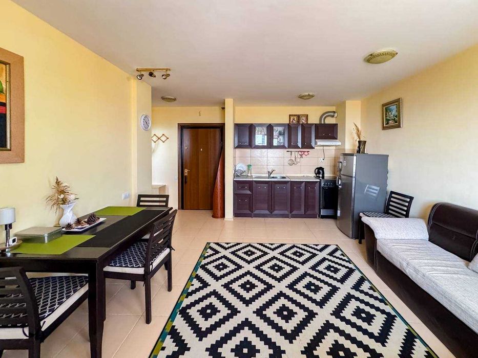 Продава се Двустаен апартамент в Бургас, Сарафово - 60 кв.м за 1267 €/кв.м - Снимка #2