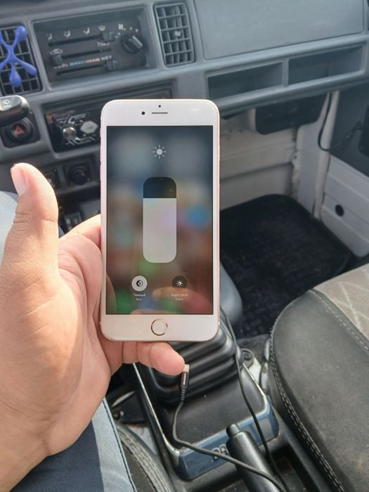 Iphone 6s+ gatantiya 1 oy