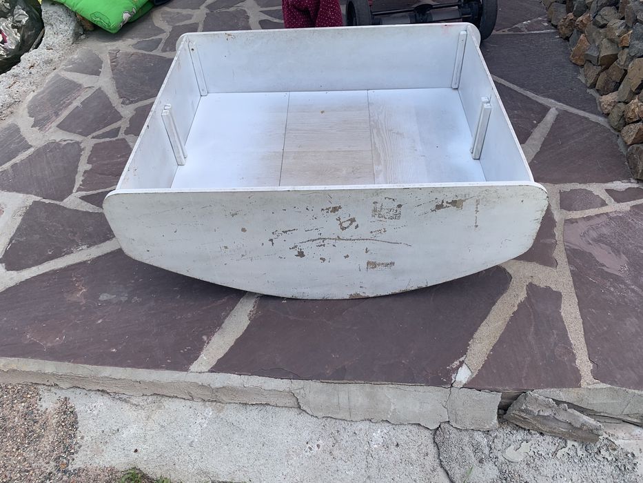 Детская кроватка качалка