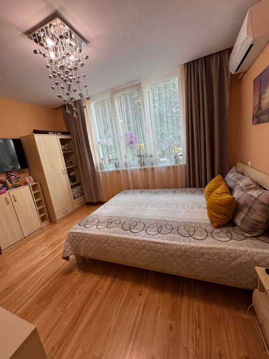 Четиристаен тухлен апартамент след основен ремонт