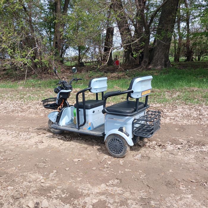 Трицикл хорошым сост