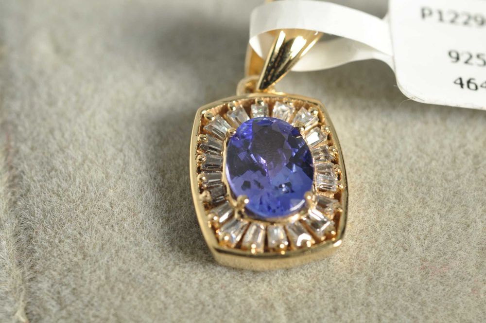 Pandantiv de lux Argint placat Aur cu Tanzanit natural 1.70 ct