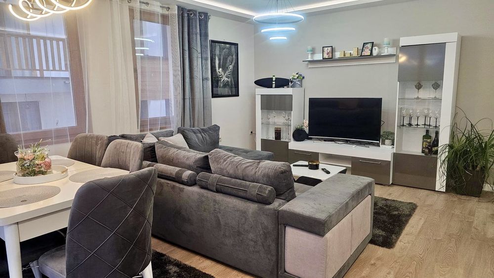 Продава се Двустаен апартамент в Разлог - 80 кв.м за 1238 €/кв.м - Снимка #4