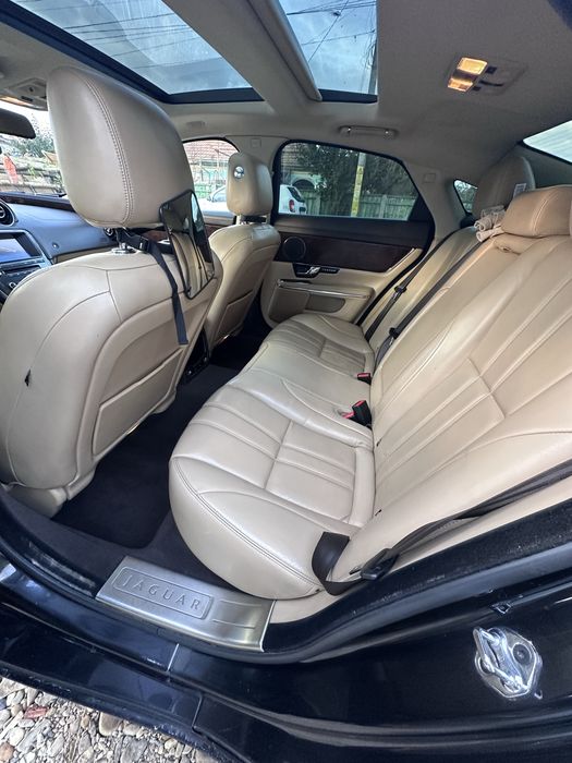 Vand/Schimb Jaguar XJ 2011