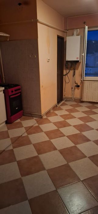 Vand apartament in Tudor